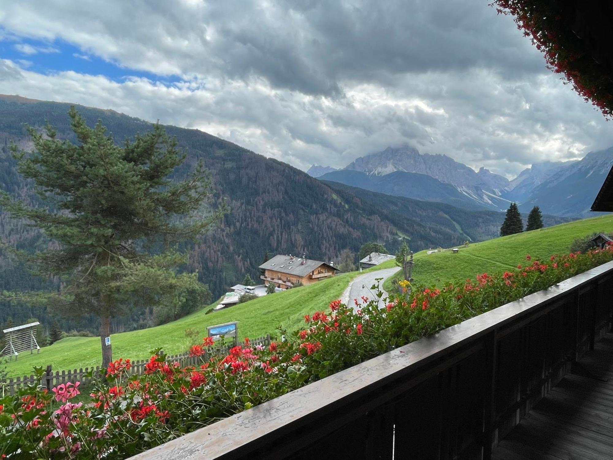 Da Kathi Lejlighedshotel San Candido Eksteriør billede