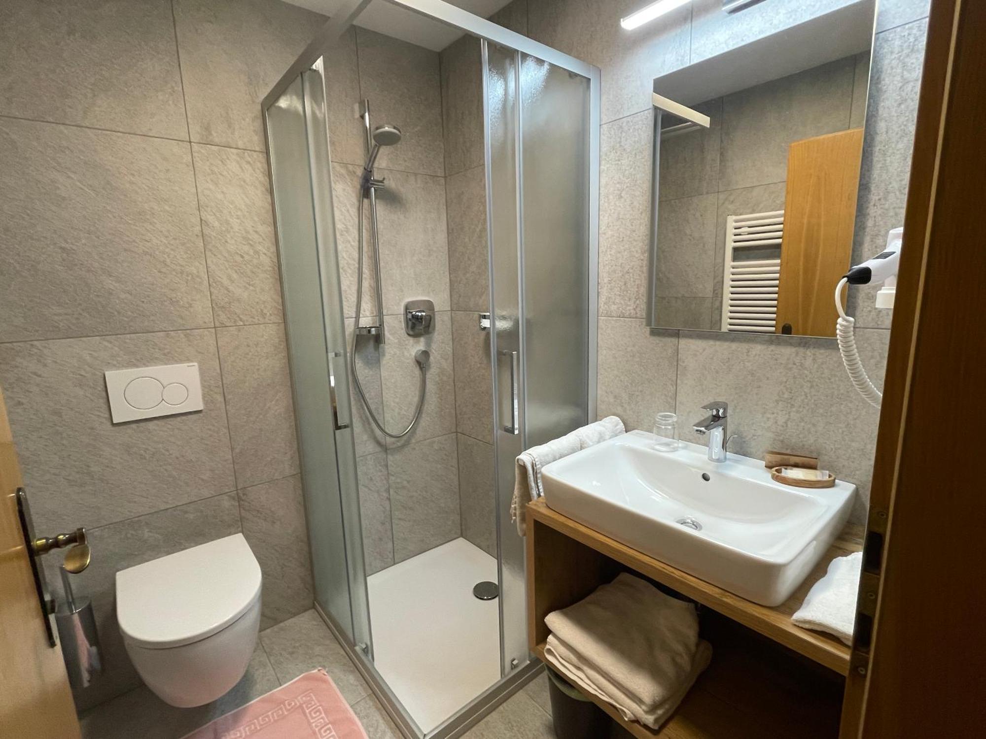 Da Kathi Lejlighedshotel San Candido Eksteriør billede